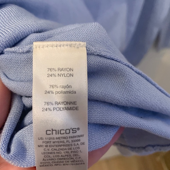 Chico's Lightweight Turtleneck Size 2 - Picture 4 of 4